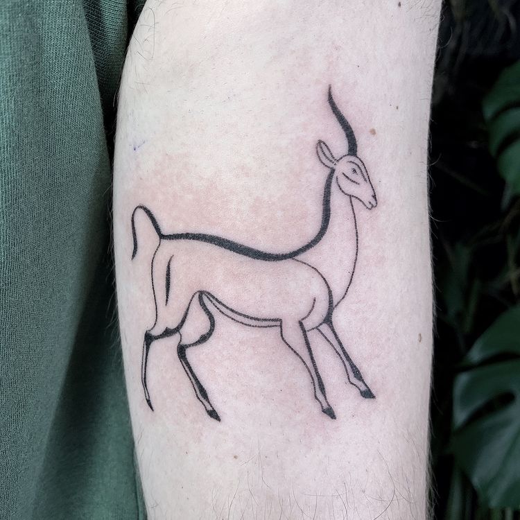 Tattoo by megu rum • handpoke