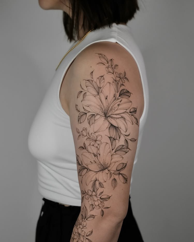 Tattoo by Asya Teriaeva • Floral tattoos Düsseldorf