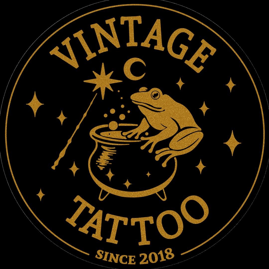 Vintage Tattoo Königswinter | Tattoo Artist